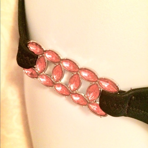 NWOT Victoria’s Secret Triangle Jeweled Black Bikini - Picture 5 of 8